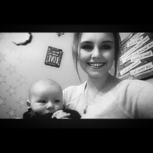 Meet your Posher, Courtney